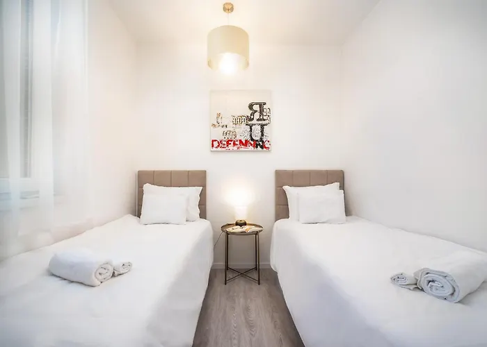 Sunlit Heaven 2-bdr Budapest