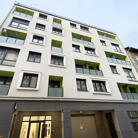 公寓 Sunlit Heaven 2-bdr 布达佩斯