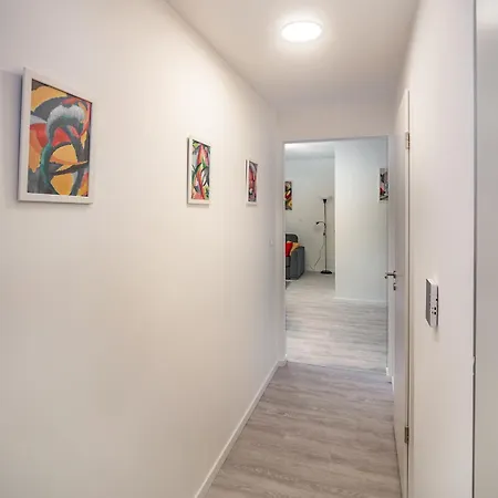 Apartment Sunlit Heaven 2-bdr