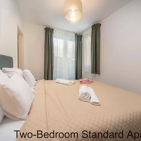 Sunlit Heaven 2-bdr Apartment *