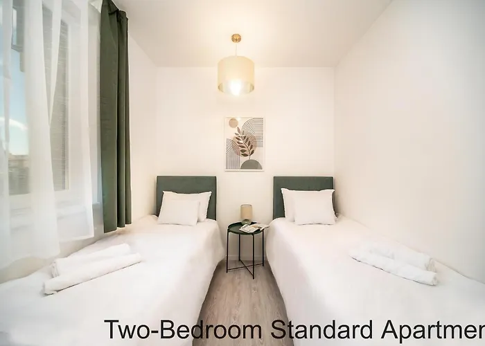 Sunlit Heaven 2-bdr Apartament